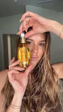 Load image into Gallery viewer, Ogx bioting collagen weightless oil mist 118ml