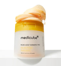 Load image into Gallery viewer, Medicube kojic acid Turmeric pad 70pads 155g شرائح الكوجاك والكركم لتفتيح وتوحيد لون البشرة
