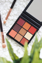 Load image into Gallery viewer, Huda beauty coral palette
