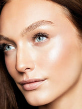 Load image into Gallery viewer, Colour pop /super shock Highlighter
