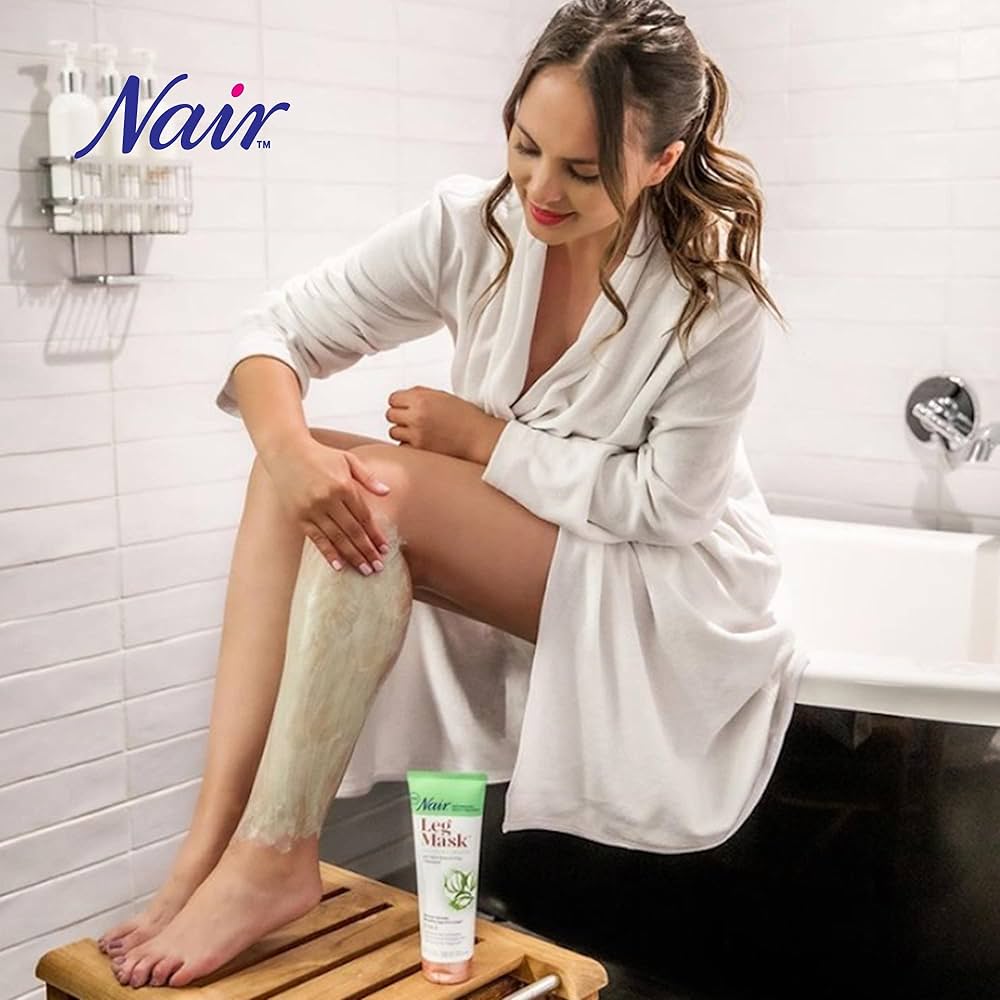 NAIR LEG MASKS EXFOLIATE & SMOOTH NATURAL CLAY